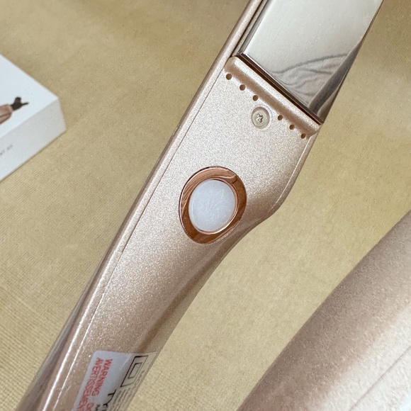 TYME Iron Pro Curling & Flat Iron Duo All-in-One Styling Tool in Rose Gold - Picture 9 of 14